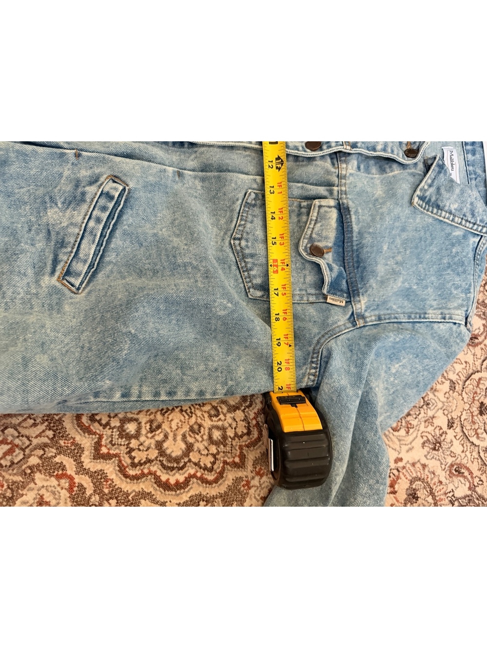 Malibleu Jeans light-wash acid-wash denim jacket - Picture 5 of 5